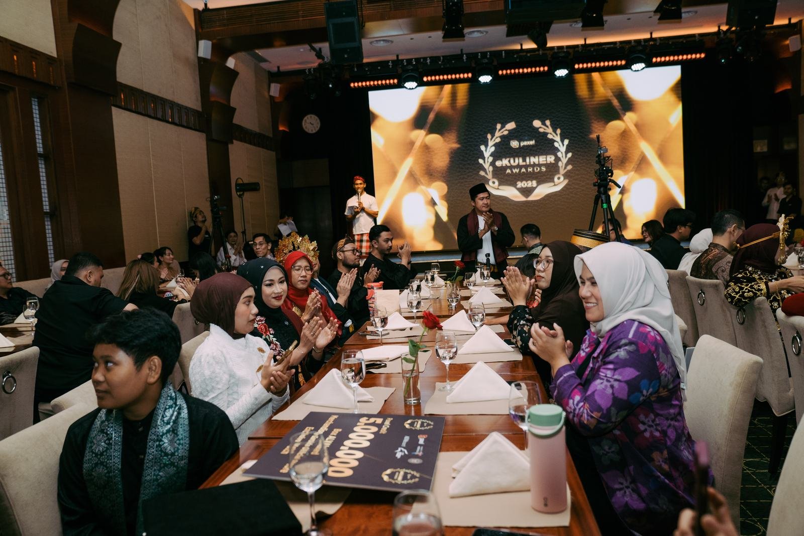 Suasana gala dinner